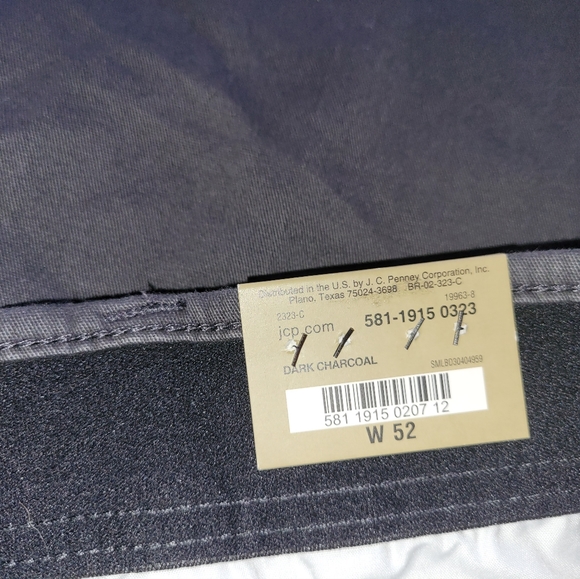 New! FOUNDRY SUPPLY CO. Everyday Shorts - Picture 2 of 10